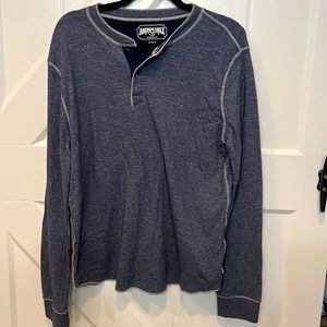 American Eagle Men’s Henley Long Sleeve Size Medium